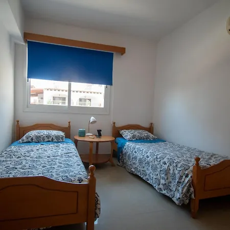 شقة Mackenzie Sea Views لارنكا