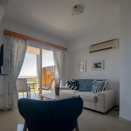 Mackenzie Sea Views *