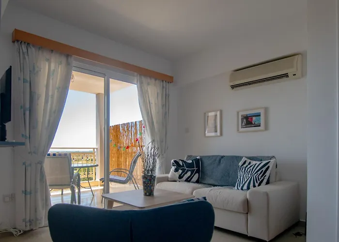 Mackenzie Sea Views *